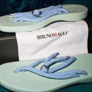 Bruno Magli Rope Flip Flops size 11